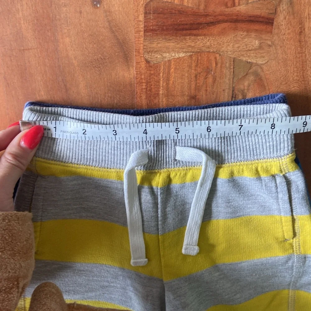 Old Navy boys bundle of two striped shorts blue yellow grey summer 18-24 months